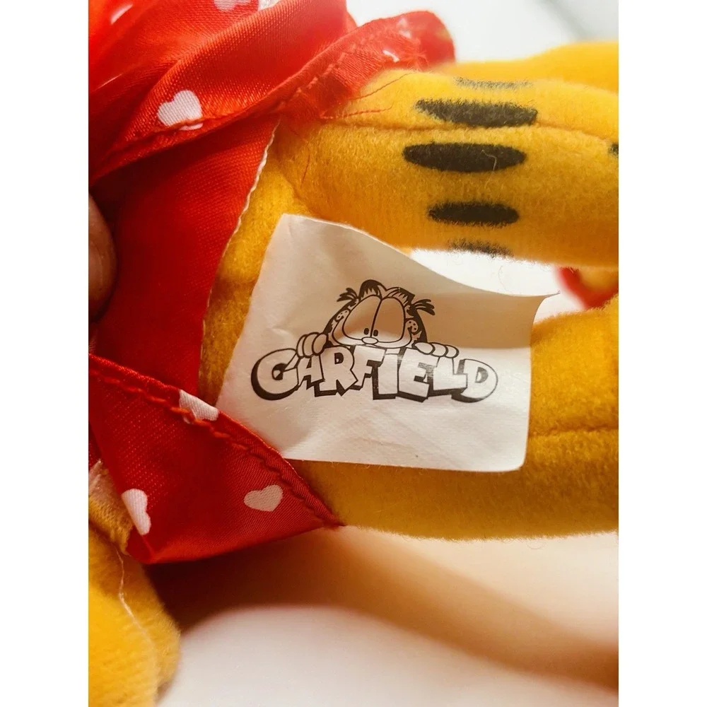 Vintage collectible GARFIELD Russell Stover Plush 8